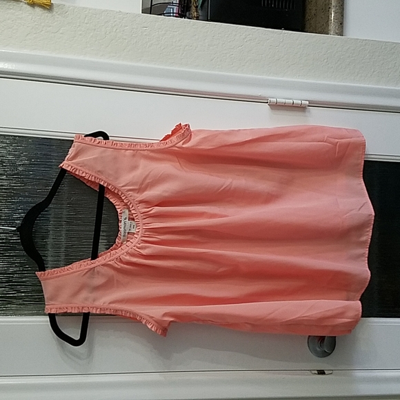 Jacket and ruffled shell - Picture 3 of 7